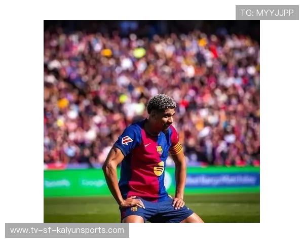 加维抢断后送直塞,巴塞罗那一脚就打穿 加维抢断后送直塞,巴塞罗那一脚就打穿